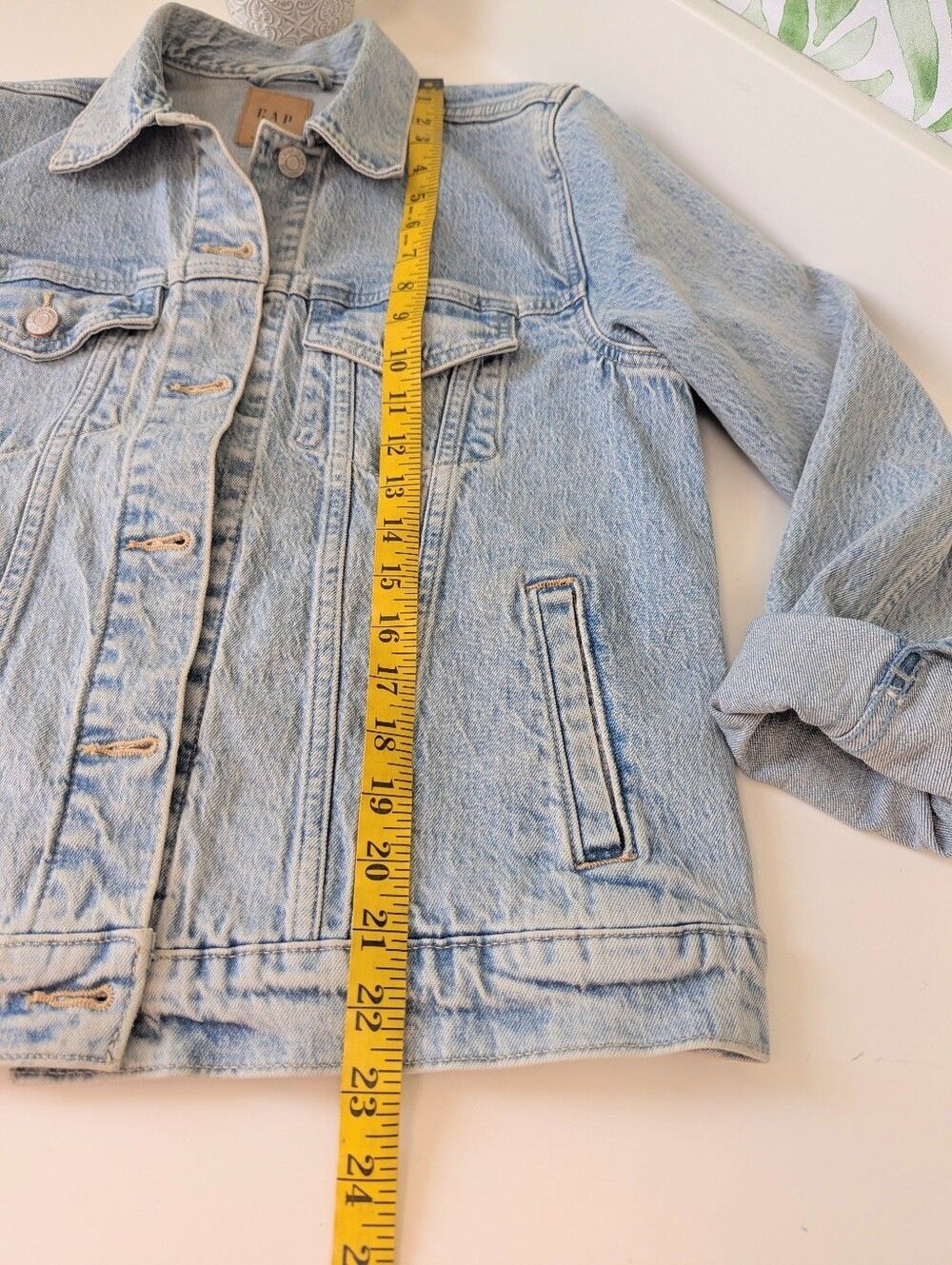 GAP Light Wash Denim Jacket Medium Tall – Soft Wash Classic Fit - Picture 7 of 9